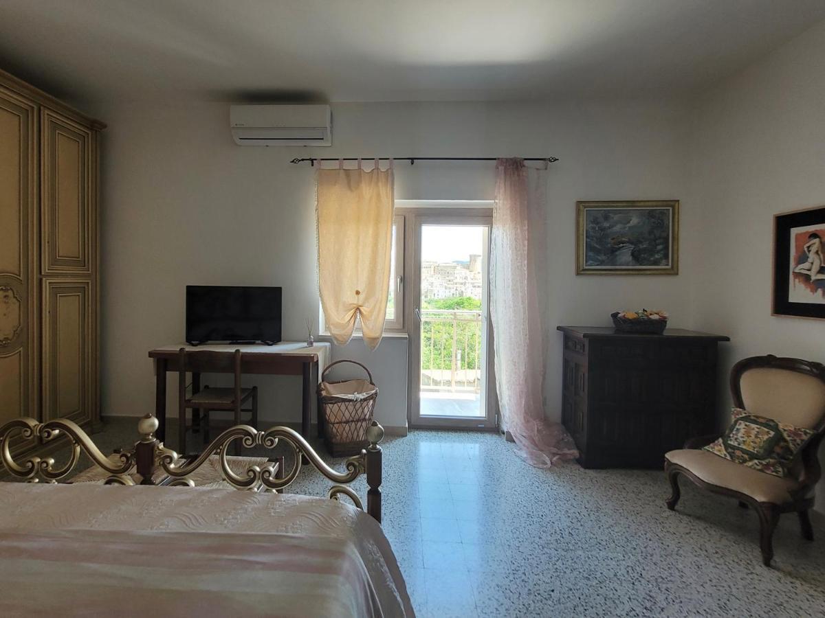 Comfort, Parcheggio E Balcone Su Tricarico In Basilicata, Io Sono Qui Εξωτερικό φωτογραφία